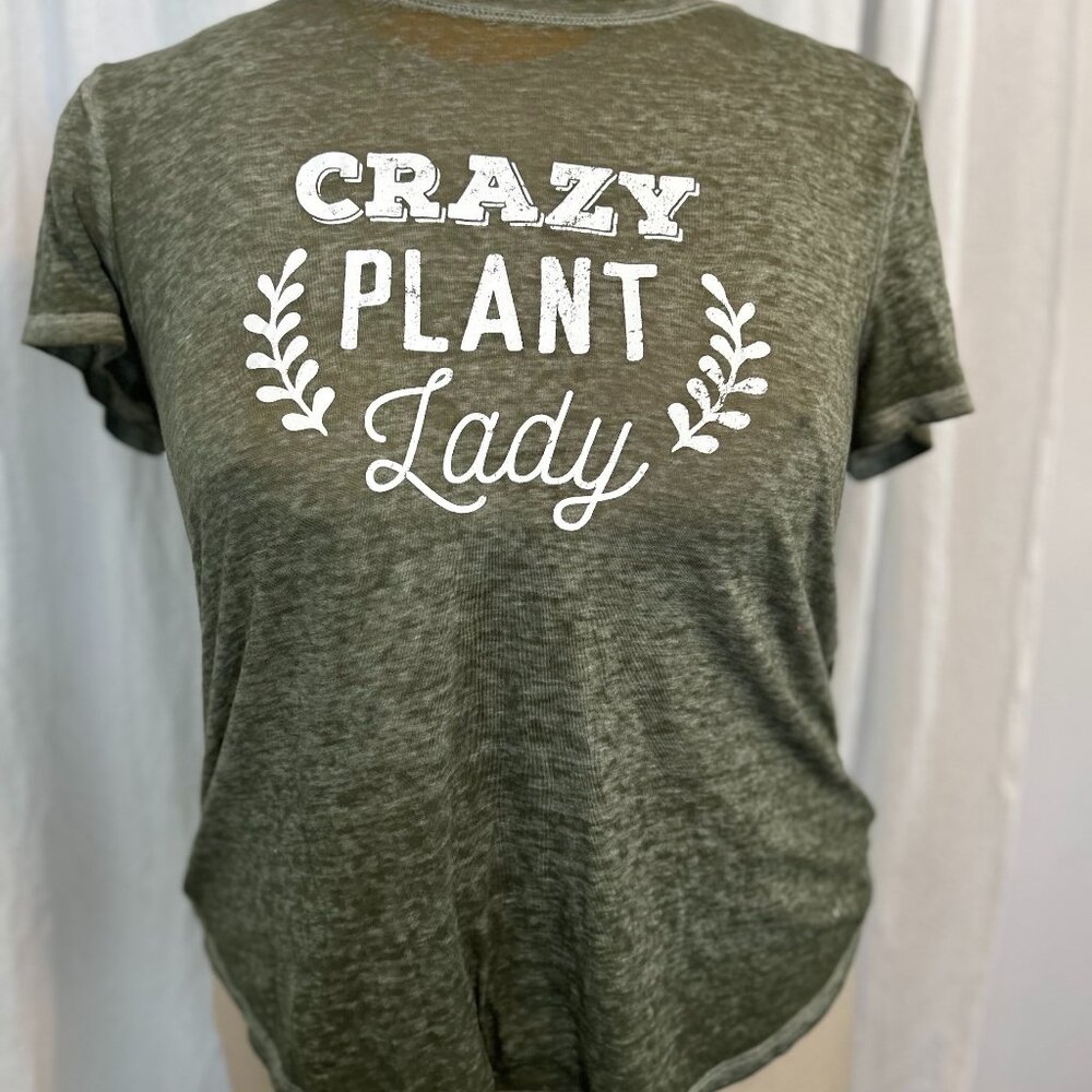 Tissue weight green plant lady tee